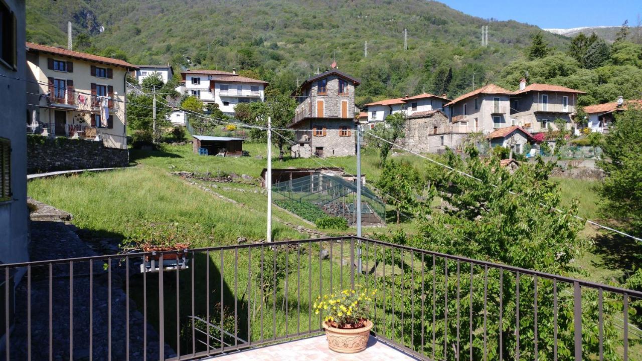 La Casa Delle Fate Villa Cremia Eksteriør billede