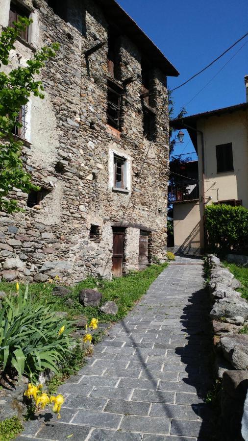 La Casa Delle Fate Villa Cremia Eksteriør billede